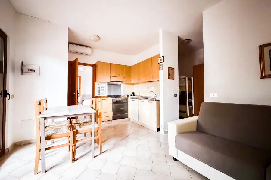 Villino a Schiera in vendita di 60 mq a €250.000 (rif. 100/2025)