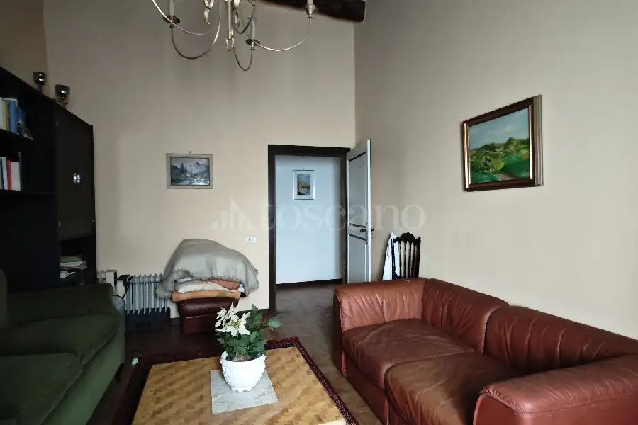 Casale in vendita di 350 mq a €460.000 (rif. 23/2025)