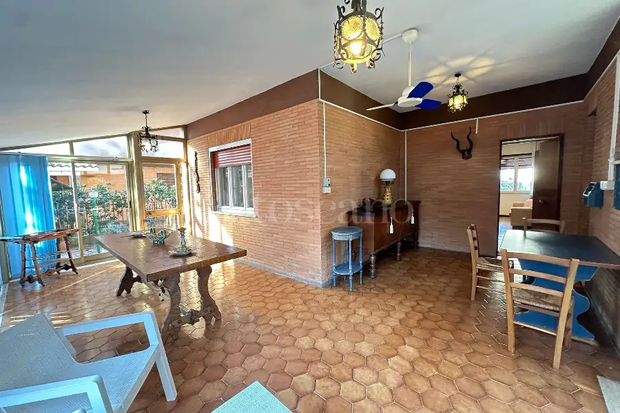 Villa in vendita di 206 mq a €530.000 (rif. 23/2026)