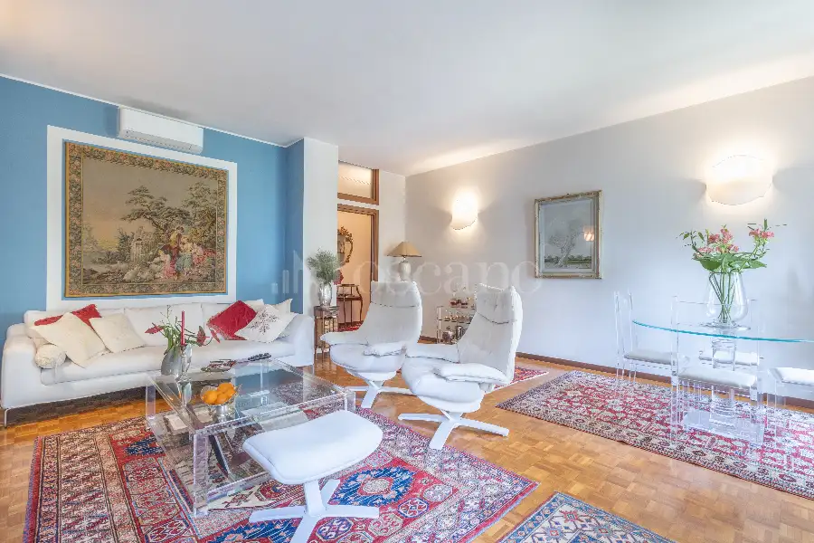 Casa in vendita di 205 mq a €1.875.000 (rif. 20/2026)