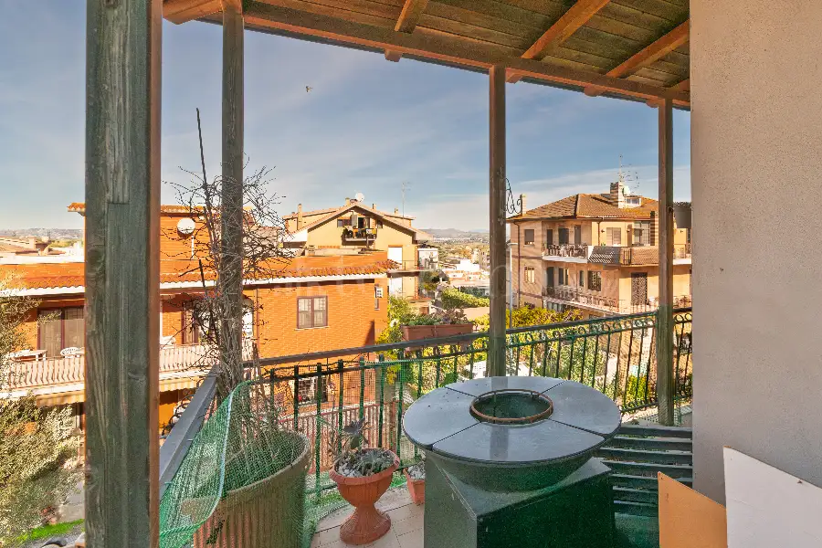 Attico in vendita di 120 mq a €220.000 (rif. 27/2025)