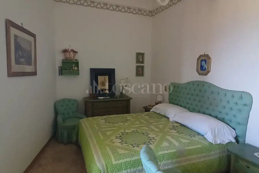 Casa in vendita di 480 mq a €450.000 (rif. 37/2026)