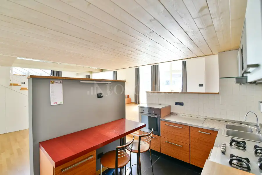 Loft in vendita di 130 mq a €250.000 (rif. 64/2025)