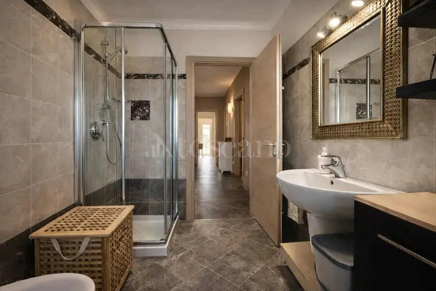 Villa in vendita di 630 mq trattativa riservata (rif. 8/2026)