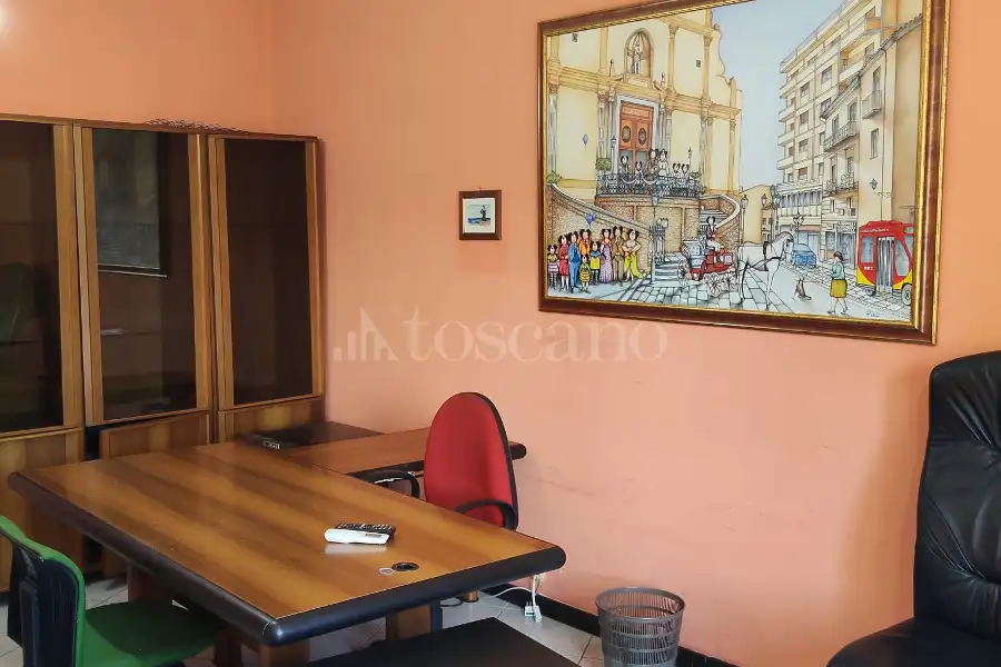 Ufficio in vendita di 180 mq a €269.000 (rif. 48/2026)