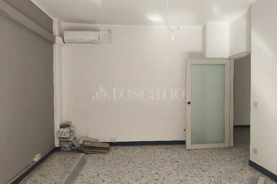 Ufficio in affitto di 138 mq a €1.700 (rif. 60/2026)