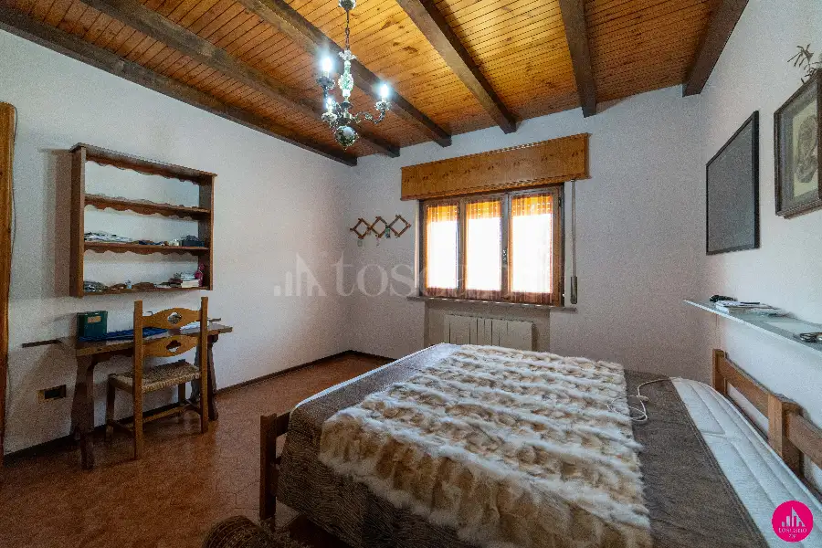 Villino a Schiera in vendita di 270 mq a €299.000 (rif. 98/2025)