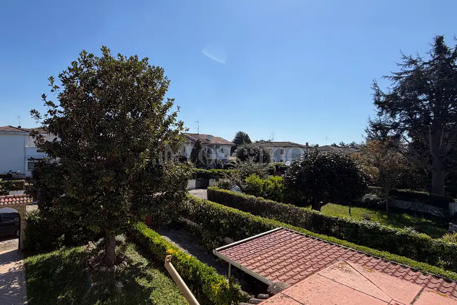 Villa Plurifamiliare in vendita di 150 mq a €280.000 (rif. 26/2025)