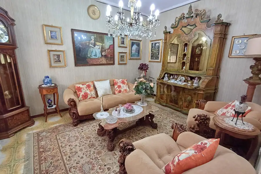 Casa in vendita di 270 mq a €470.000 (rif. 50/2024)