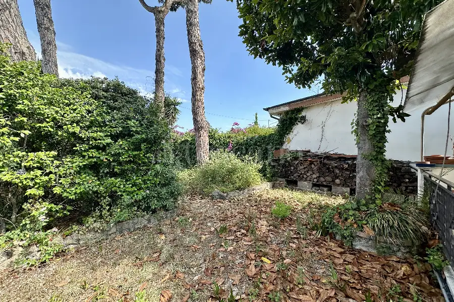 Villa Bifamiliare in vendita di 100 mq a €175.000 (rif. 54/2026)