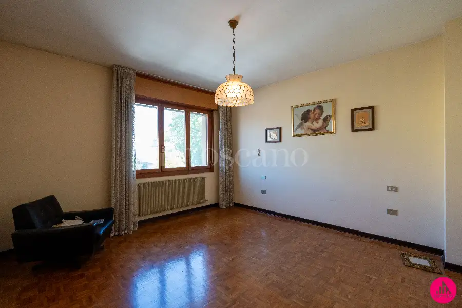 Casa Indipendente in vendita di 220 mq a €229.000 (rif. 58/2026)