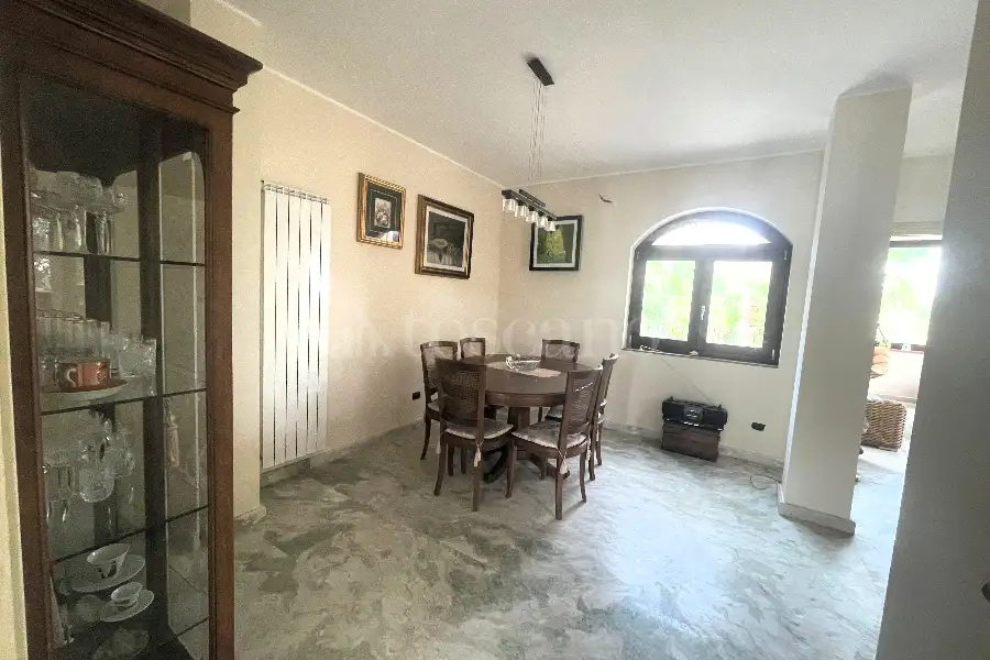 Villa in vendita di 388 mq a €488.000 (rif. 187/2025)