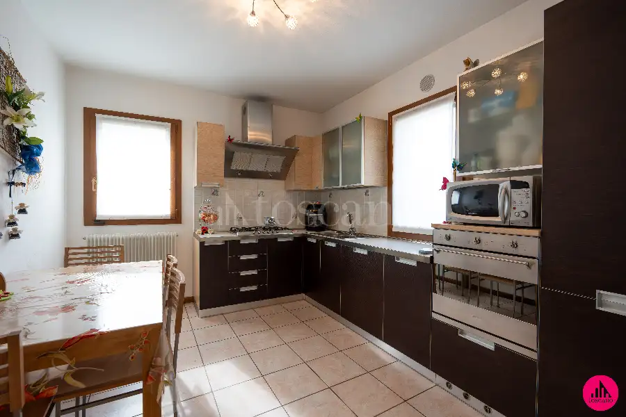 Villa in vendita di 200 mq a €315.000 (rif. 23/2026)