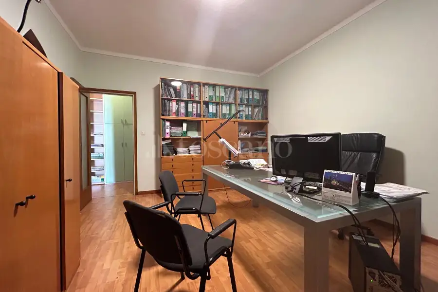 Palazzo in vendita di 400 mq a €460.000 (rif. 28/2024)