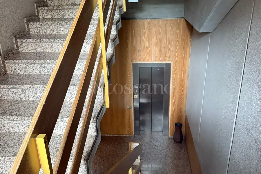 Casa in affitto di 218 mq a €1.800 (rif. 14/2026)