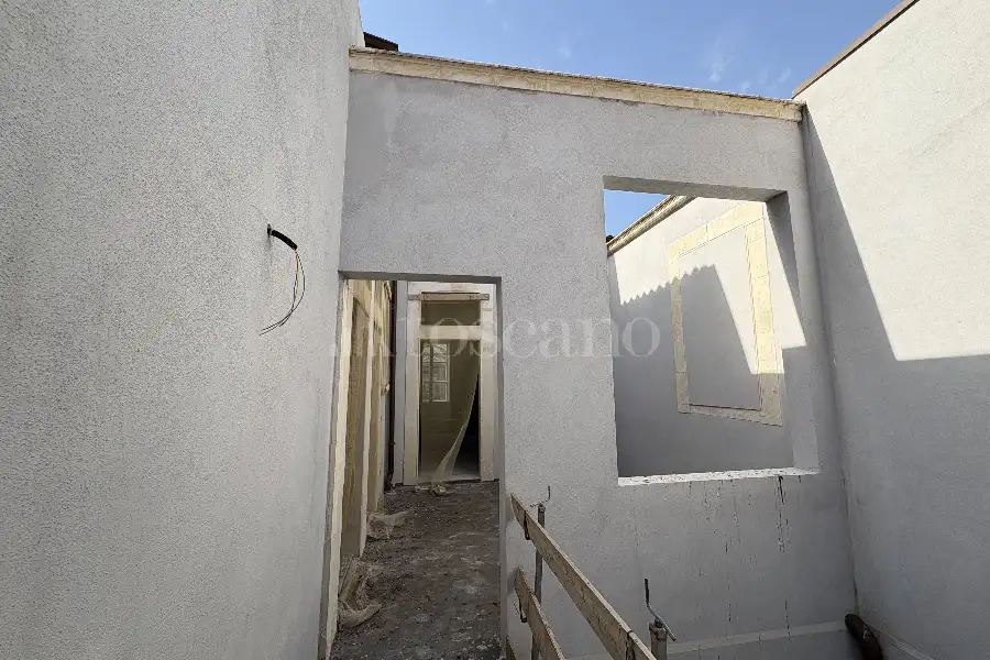 Casa in vendita di 290 mq a €450.000 (rif. 110/2026)