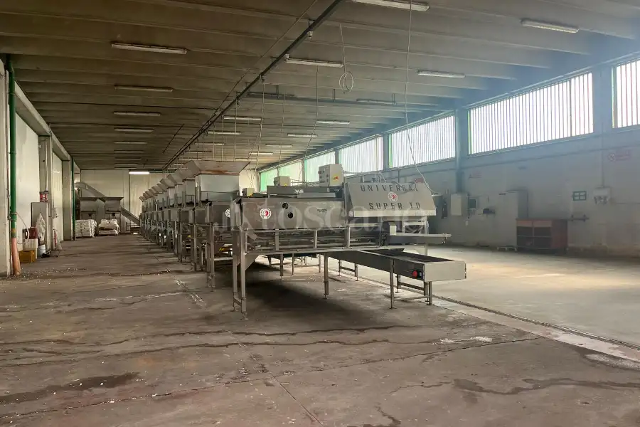 Capannone in vendita di 1.200 mq trattativa riservata (rif. 20/2026)