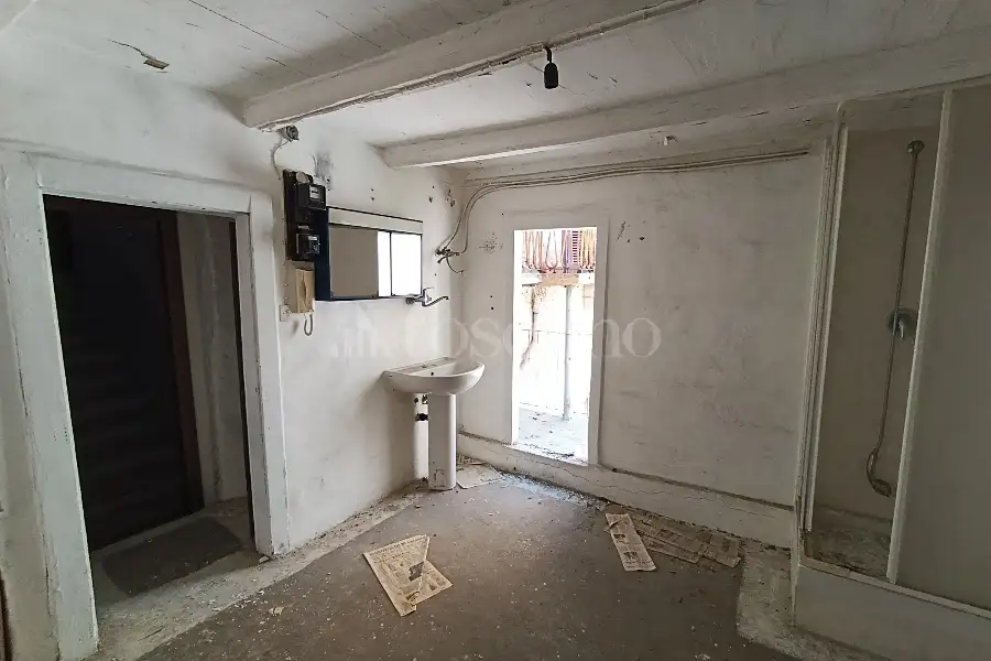 Palazzo in vendita di 408 mq a €1.100.000 (rif. 23/2026)