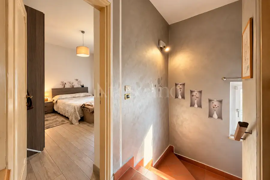 Villa in vendita di 300 mq a €1.250.000 (rif. 28/2026)