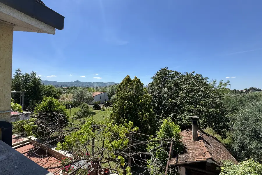 Villa in vendita di 350 mq a €475.000 (rif. 15/2025)