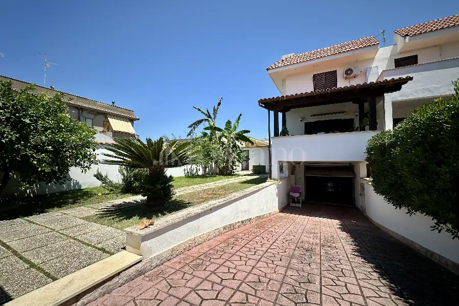 Villa Bifamiliare in vendita di 175 mq a €379.000 (rif. 67/2026)