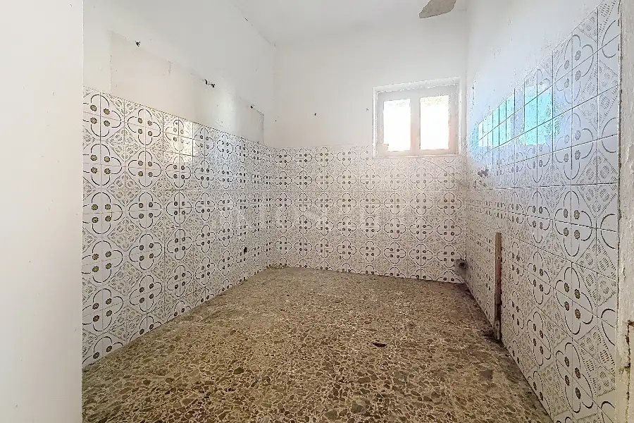 Villa in vendita di 500 mq a €367.000 (rif. 86/2026)