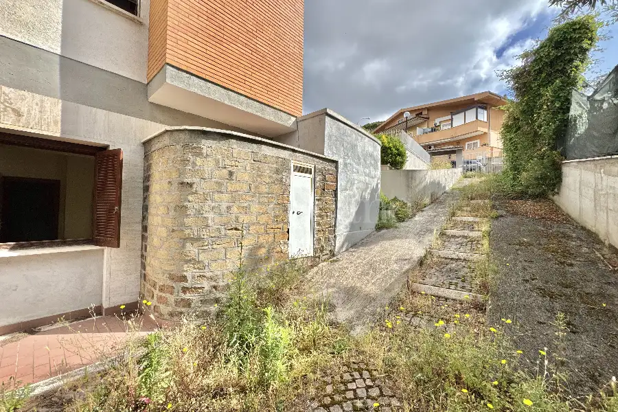 Villa in vendita di 800 mq a €1.069.000 (rif. 56/2024)