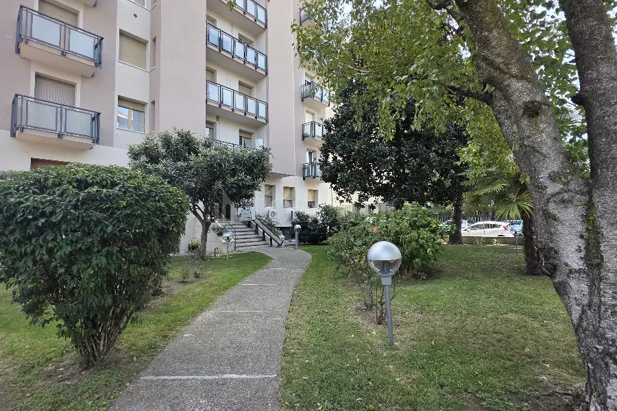 Casa in affitto di 70 mq a €1.400 (rif. 15/2026)