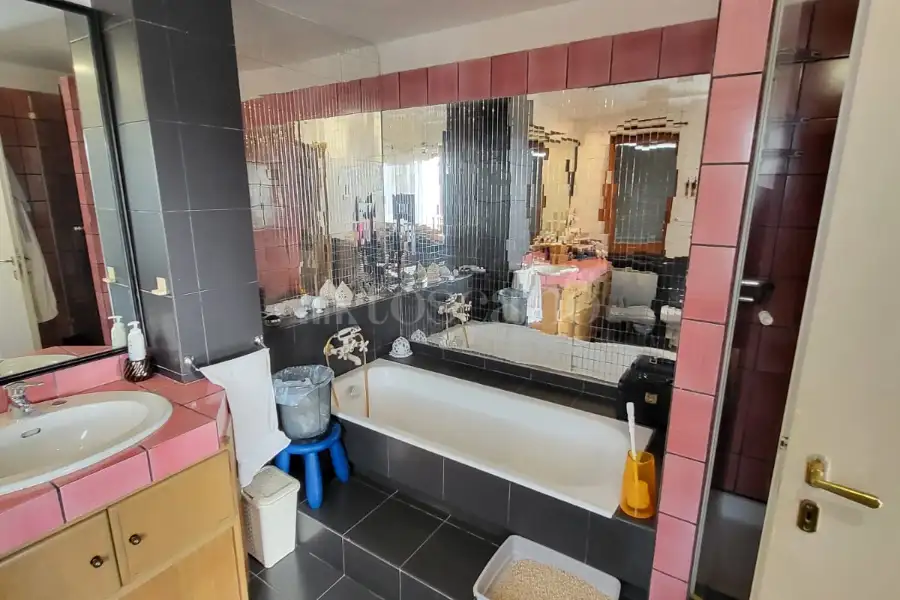 Villa Bifamiliare in vendita di 230 mq a €448.000 (rif. 2/2026)