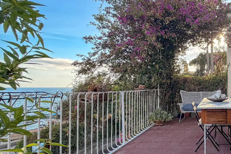 Casa in vendita di 170 mq a €1.460.000 (rif. 49/2026)