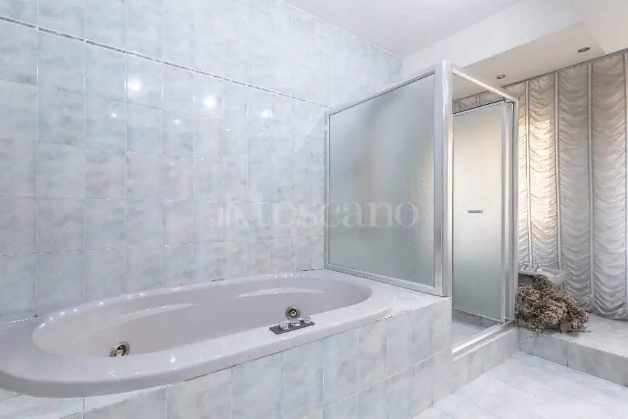 Casa in vendita di 140 mq a €945.000 (rif. 15/2026)