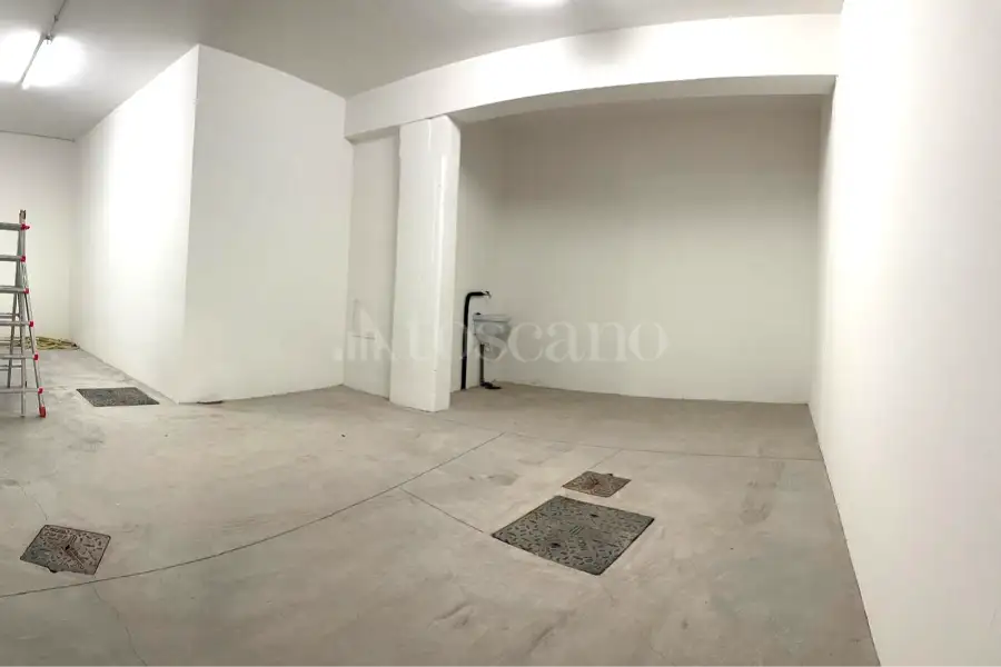 Box in vendita di 48 mq trattativa riservata (rif. 1/2026)