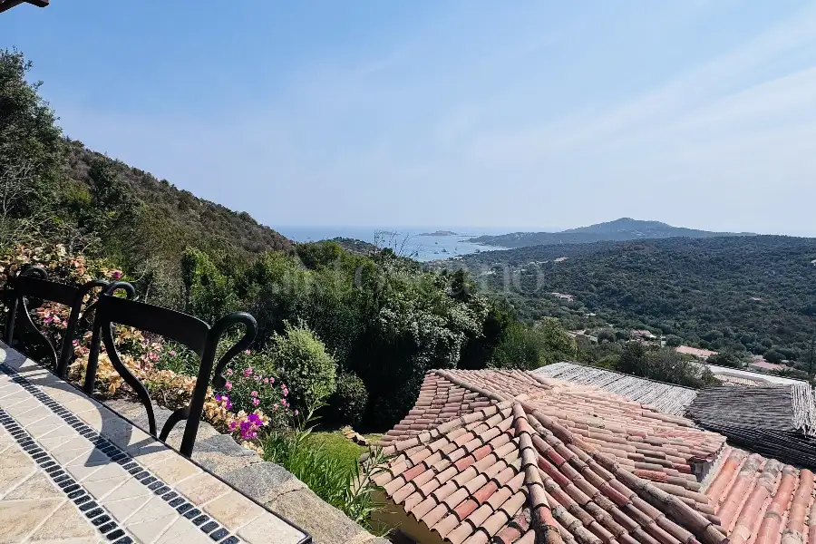 Villino a Schiera in vendita di 65 mq a €490.000 (rif. 27/2025)