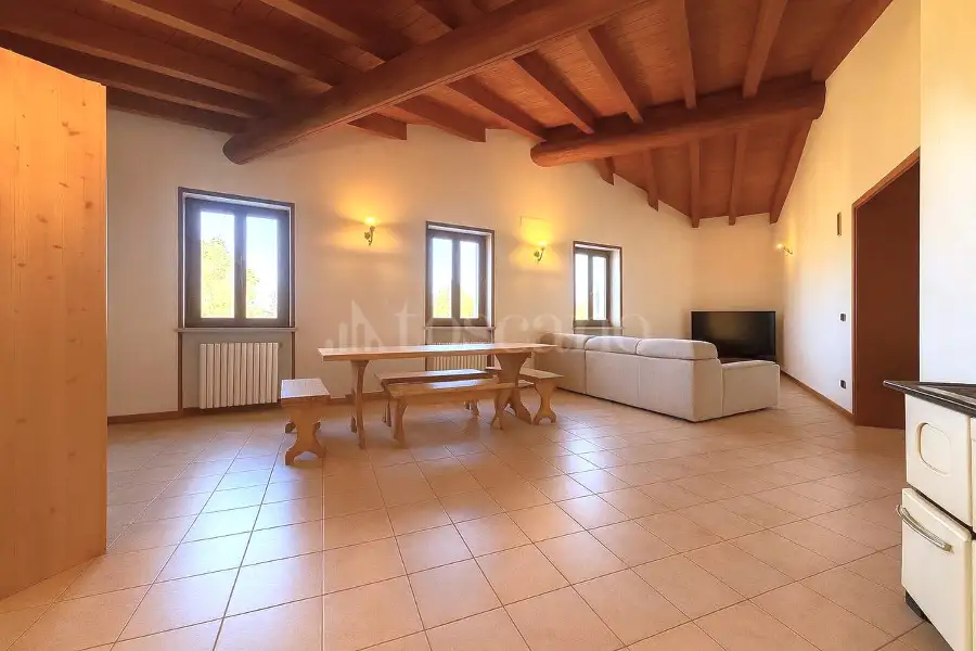 Casa Indipendente in vendita di 310 mq a €625.000 (rif. 59/2025)