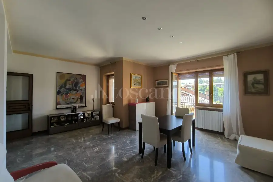 Casa in vendita di 200 mq a €385.000 (rif. 33/2026)