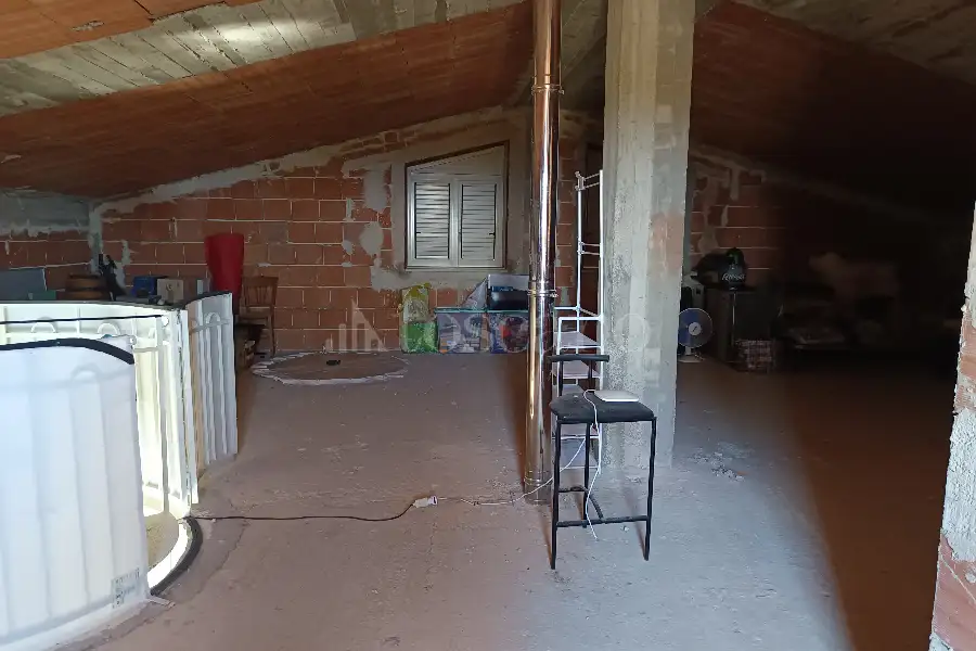 Villa in vendita di 470 mq a €698.000 (rif. 76/2026)