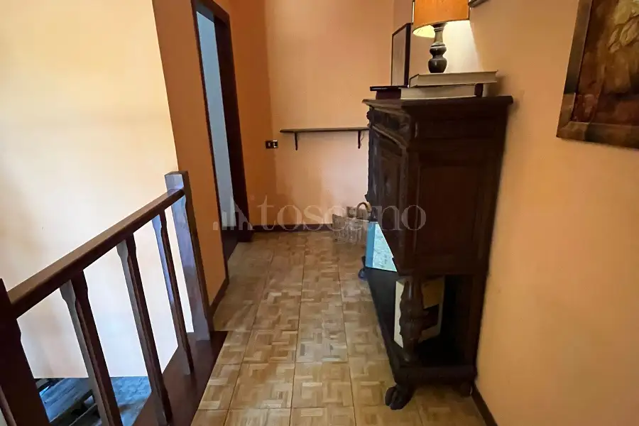 Villa in vendita di 300 mq a €339.000 (rif. 33/2026)