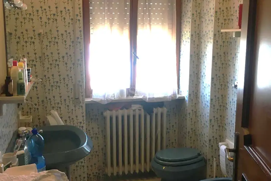 Casa in vendita di 320 mq a €350.000 (rif. 23/2026)