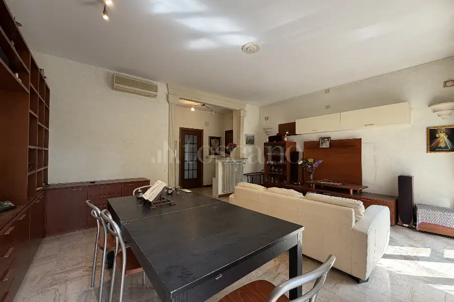 Casa in affitto di 120 mq a €1.450 (rif. 48/2026)