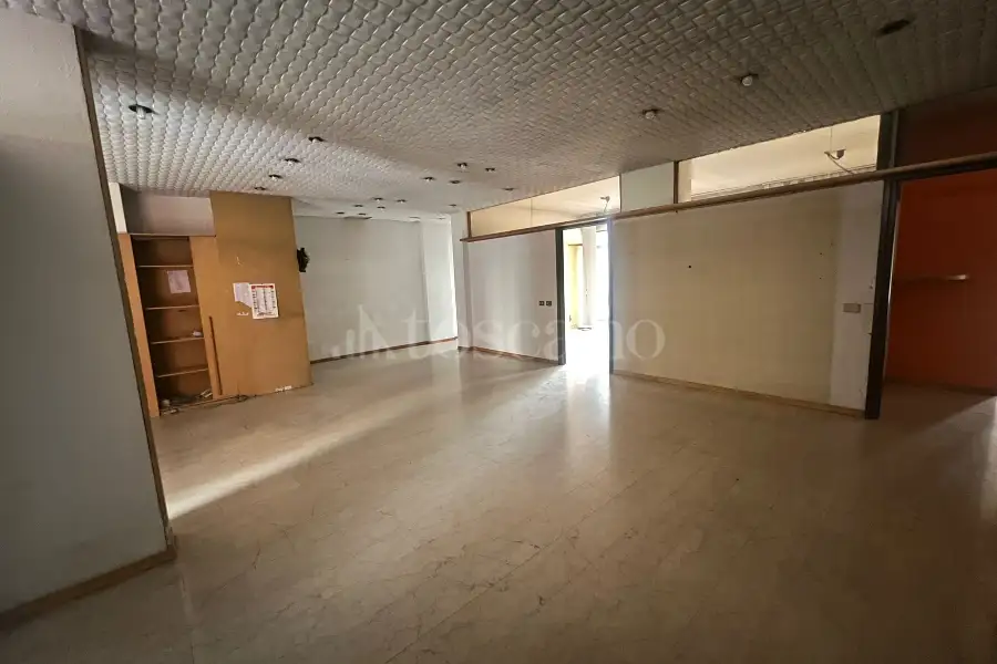 Negozio in vendita di 158 mq a €129.000 (rif. 5/2026)