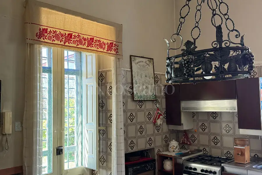 Villa in vendita di 290 mq a €798.000 (rif. 19/2026)