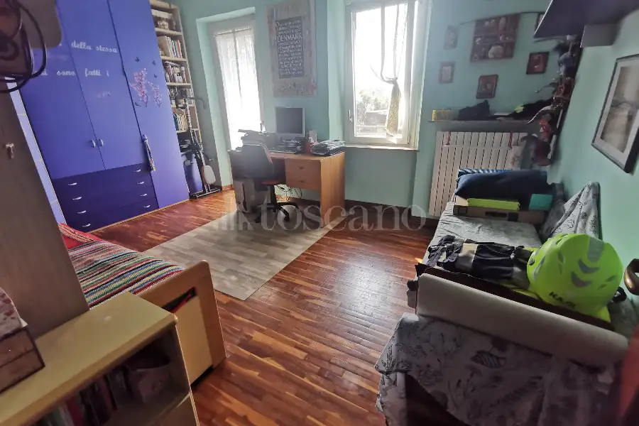 Casa Indipendente in vendita di 210 mq a €300.000 (rif. 9/2026)