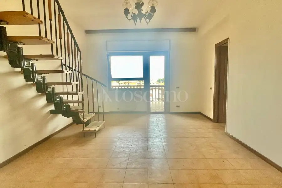 Attico in vendita di 130 mq a €298.000 (rif. 14/2025)