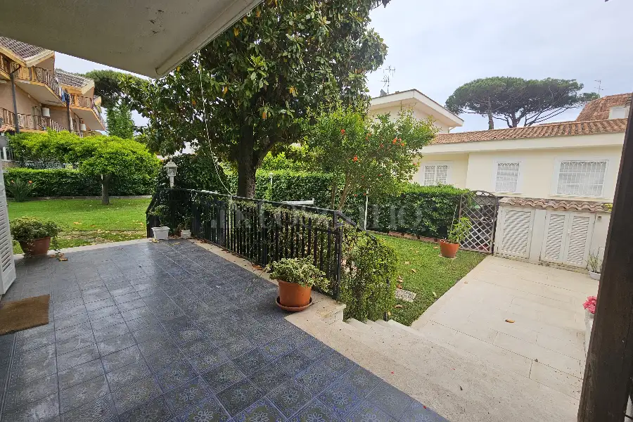 Villa Bifamiliare in vendita di 150 mq a €299.000 (rif. 58/2025)