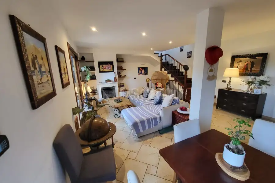 Villa in vendita di 180 mq a €399.000 (rif. 101/2025)