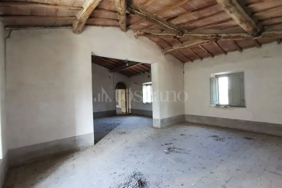 Casale in vendita di 900 mq a €850.000 (rif. 53/2022)