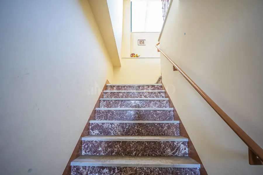 Villa in vendita di 327 mq a €348.000 (rif. 59/2026)