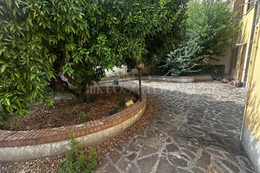 Casa Indipendente in vendita di 255 mq a €225.000 (rif. 87/2026)