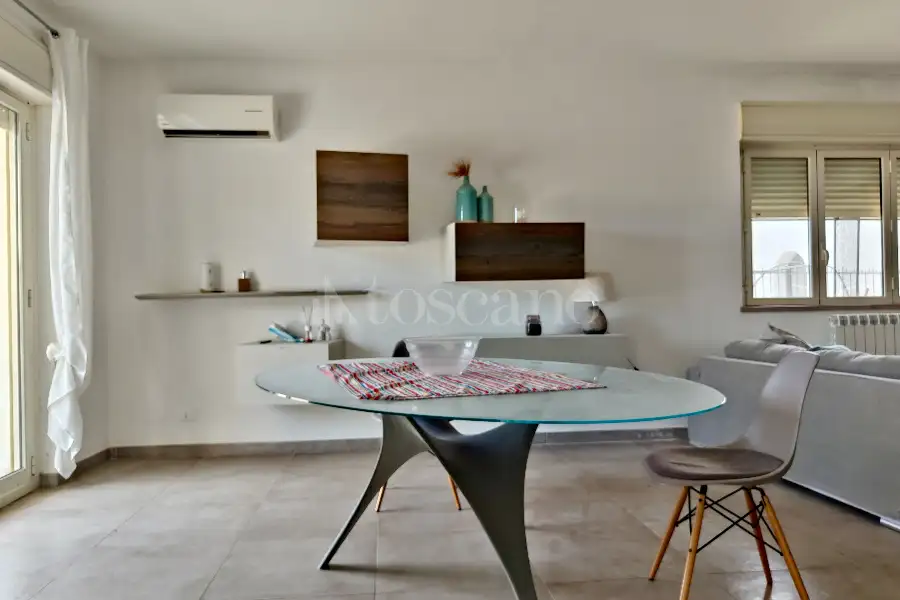 Villa in vendita di 300 mq a €495.000 (rif. 56/2026)
