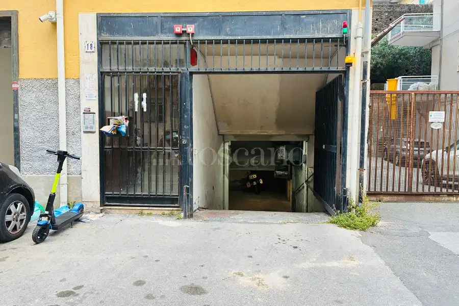 Box in affitto di 15 mq a €140 (rif. 95/2026)